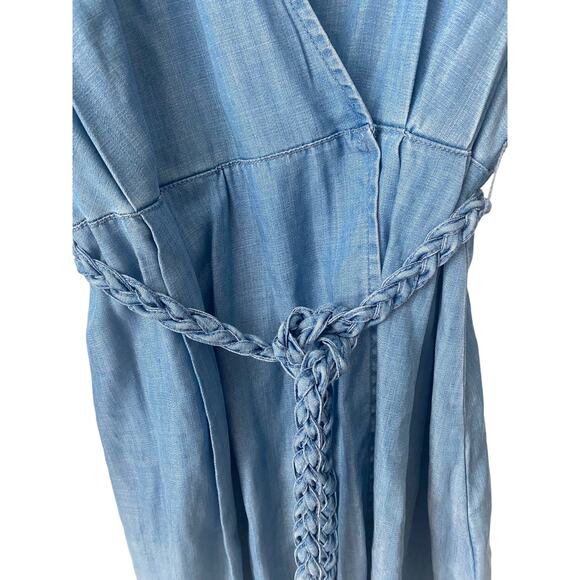 GUESS BELL-SLEEVE CHAMBRAY WRAP DRESS NWOT SIZE XS - Picture 4 of 10